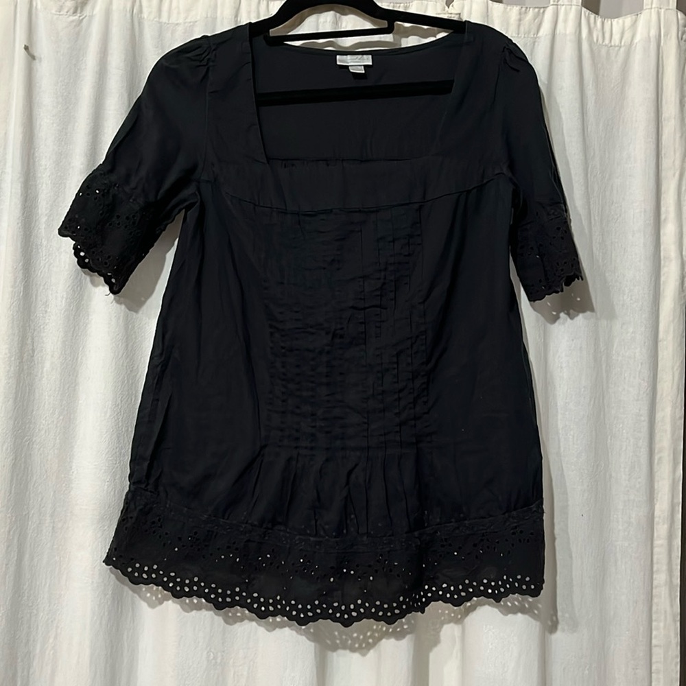 Square neck lace trimmed blouse